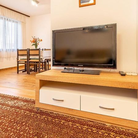 Apartments Jurina 2 Krk Town Exterior photo